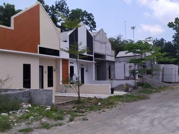 Siap Bangun Rumah Minimalis di Manisrenggo Type 36/83