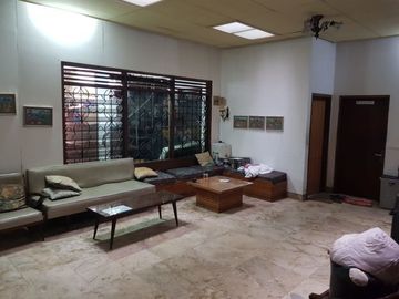 Dijual Rumah Tua (1 Lantai Siap Huni)Di Casanggiri Kebayoran Baru,Jakarta Selatan