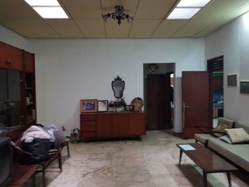 Dijual Rumah Tua (1 Lantai Siap Huni)Di Casanggiri Kebayoran Baru,Jakarta Selatan