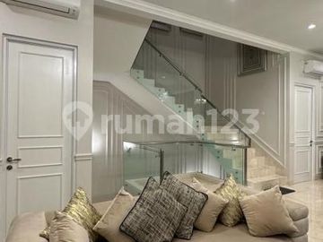 Dijual Rumah Full Furnish dan Full Interior Medja Residence, Puri Kembangan Jakbar