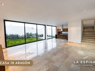 Residencia en Fracc. La Espiga, 4ta Recamara en PB, Terreno 365 m2, Super LUJO !