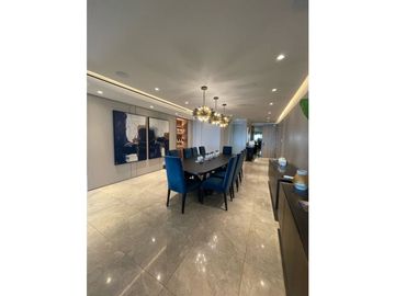 Disfruta de un lugar distinto a pasos de Av Balboa (MM)