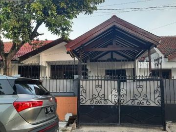 Rumah darmo harapan indah vi blok WW 15 listrik 3500watt strategis