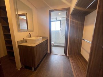 Condominio con terraza, areas verdes, jacuzzi, alberca, spa, venta en Interlomas