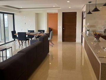Condominio con terraza, areas verdes, jacuzzi, alberca, spa, venta en Interlomas