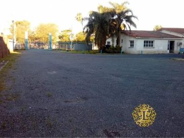 VENDO GALPÓN C/AMPLIO TERRENO - Único en Santo Tomé