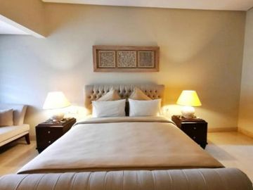 DIJUAL RUMAH SUPER LUXURIOUS at JL TANJUNG, MENTENG (dgn ROOFTOP)