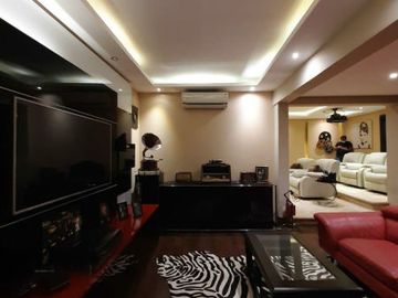 DIJUAL RUMAH SUPER LUXURIOUS at JL TANJUNG, MENTENG (dgn ROOFTOP)