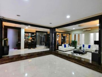 DIJUAL RUMAH SUPER LUXURIOUS at JL TANJUNG, MENTENG (dgn ROOFTOP)