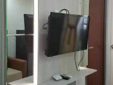 Murah Disewa Apartemen Gunawangsa Tidar Tower A, Full Furnish Lantai 17 Surabaya Pusat