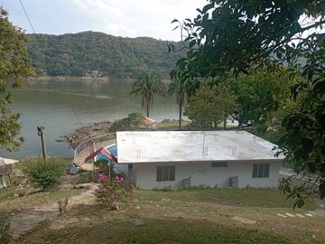finca en venta en seleccionar barrio. Cod V1969