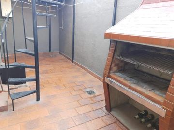 Casa PH en venta en Quilmes Oeste