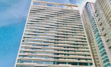 CLINIC SPACE FOR SALE AT CENTURIA MEDICAL MAKATI
