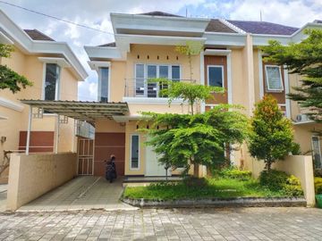 Rumah Palagan Dalam Perumahan Baru