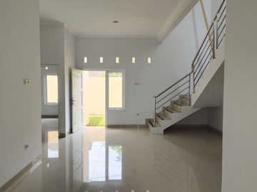 Rumah Palagan Dalam Perumahan Baru