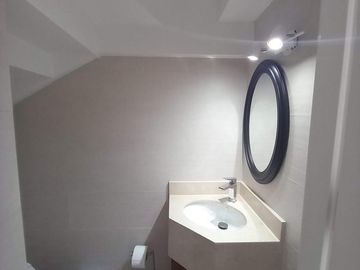 VENTA DE LOFT AMOBLADO, SECTOR PUERTO SANTA ANA