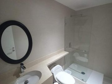 VENTA DE LOFT AMOBLADO, SECTOR PUERTO SANTA ANA