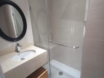VENTA DE LOFT AMOBLADO, SECTOR PUERTO SANTA ANA