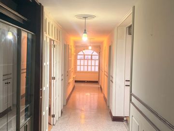 casa en venta en la castellana. Cod V215986
