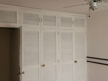 casa en venta en la castellana. Cod V215986