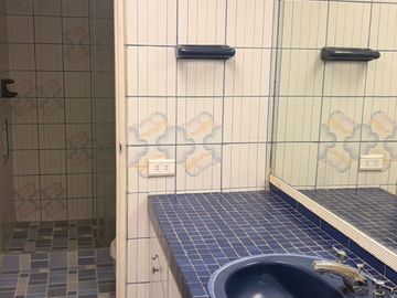 casa en venta en la castellana. Cod V215986