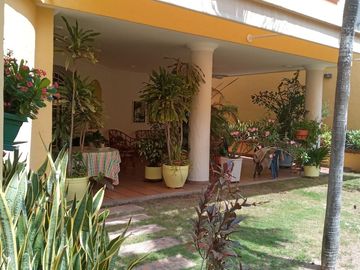 casa en venta en riomar. Cod V10199