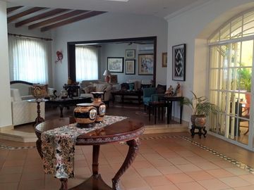 casa en venta en riomar. Cod V10199