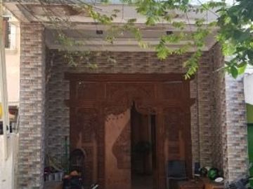 Disewakan Ruko / Rumah di Pejaten Timur - Jakarta Selatan
