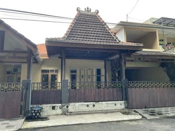 Dijual Rumah Manyar Tirtomoyo, Lokasi JL Kembar Surabaya Timur