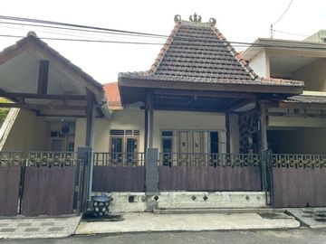 Dijual Rumah Manyar Tirtomoyo, Lokasi JL Kembar Surabaya Timur