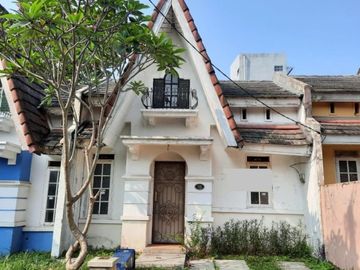 Rumah Lokasi Strategis Dekat AEON Mall Sentul City