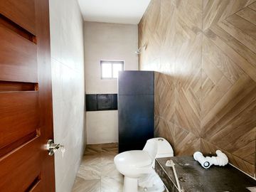 CASA en VENTA acabados residenciales en el fraccionamiento LOMAS DEL SOL