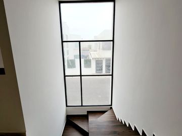 CASA en VENTA acabados residenciales en el fraccionamiento LOMAS DEL SOL