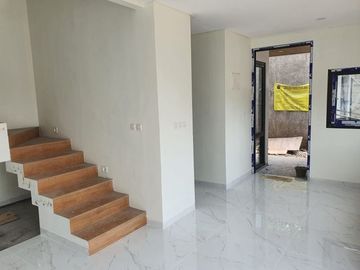 Rumah Dekat Bintaro Di Pesanggrahan Jakarta Selatan
