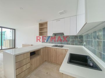 Departamento de estreno 1er piso, con vista al mar.
Totalmente equipado, listo para disfrutar el verano en familia.
*133m2.
*A 40Km de Lima.
*Disf