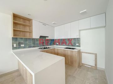 Departamento de estreno 1er piso, con vista al mar.
Totalmente equipado, listo para disfrutar el verano en familia.
*133m2.
*A 40Km de Lima.
*Disf