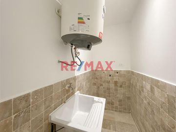 Departamento de estreno 1er piso, con vista al mar.
Totalmente equipado, listo para disfrutar el verano en familia.
*133m2.
*A 40Km de Lima.
*Disf