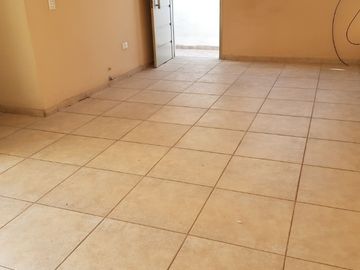 Departamento Tipo Casa en venta en Caseros