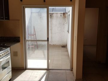 Departamento Tipo Casa en venta en Caseros