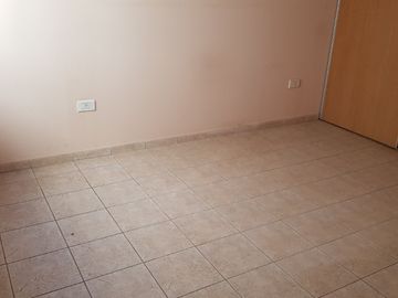 Departamento Tipo Casa en venta en Caseros