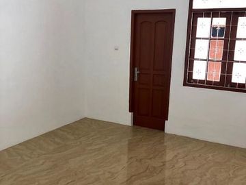 INFO Disewakan Rumah strategis di Pejaten Barat 5KT dalam komplek