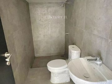 Disewakan Rumah Baru Siap Huni Maison De Wisteria Metland Menteng