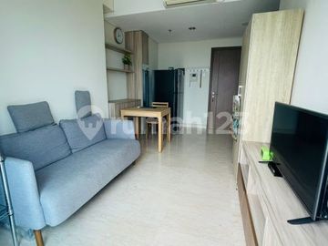 Aprtrment Puri Orchad 2 BR semi furnish,Jakarta Barat