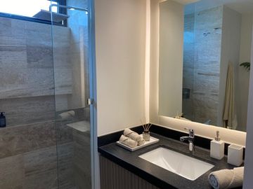 Departamento de lujo con amenidades en preventa en Sta. Gertrudis C. Mérida Nte