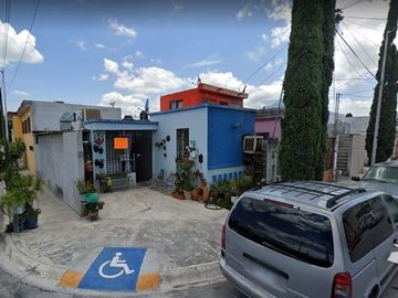 BL - CASA EN VENTA - DOS RÍOS, GUADALUPE, NUEVO LEON
