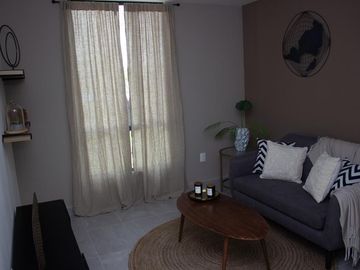 Preciosa Casa en Privada, Villas del Mesón Juriquilla, 3 Recamaras, 3.5 Baños..