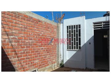 🏡 ¡Casa En Venta – Ubicación Estratégica En Urbanización Ensenada ✨