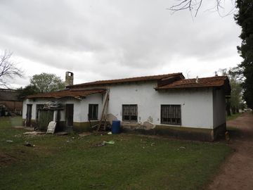 EXCELENTE QUINTA TIPO GRANJA DE SIETE HECTÁREAS EN BARRIO MALAVER PARTIDO DE MORENO PROVINCIA DE BUENOS AIRES