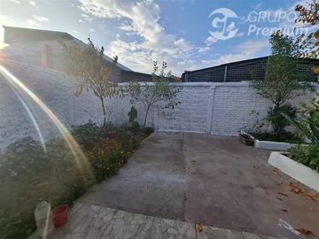 Casa en venta de 3 dorm.2B 1E el Bosque