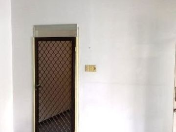 Disewakan Rumah Lokasi di Darmo Permai Selatan, Surabaya Barat